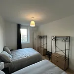 Lejlighed Modern & Bright Apartment, Comforts *