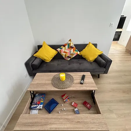 Appartamento Modern & Bright Apartment, Comforts *