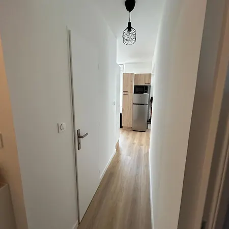 Appartamento Modern & Bright Apartment, Comforts