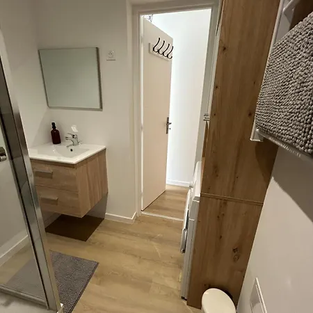 Modern & Bright Apartment, Comforts Appartamento Le Teil